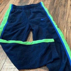 Nike boys, Fleece Sweatpants size 7